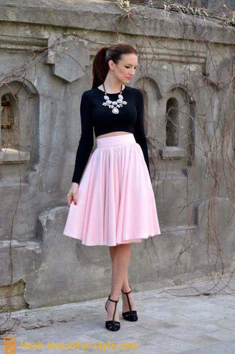 Од шта да обучем розе сукња Типс стилисте