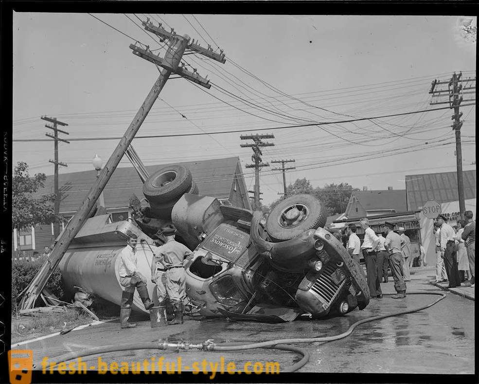 Фото колекција незгода на путевима Америке у годинама 1930-1950