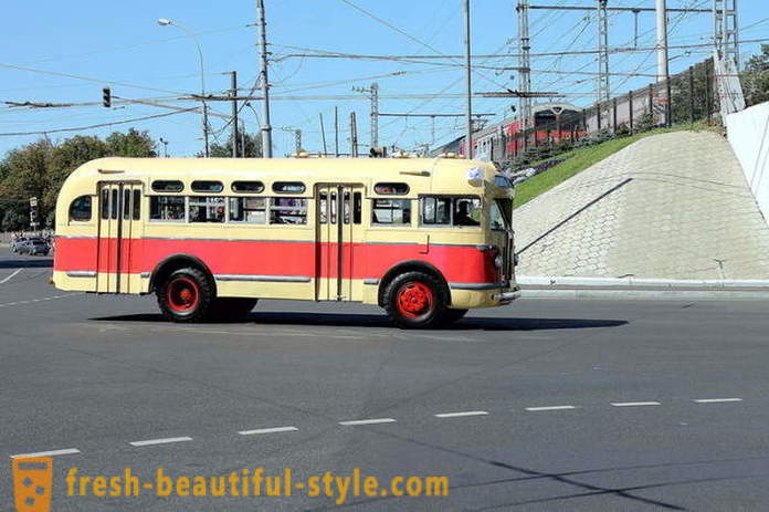 ЗИЦ-155: легенда међу совјетским аутобуса