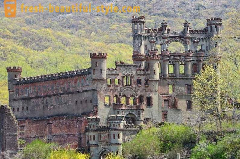 7 најлепших напуштене замки у свету