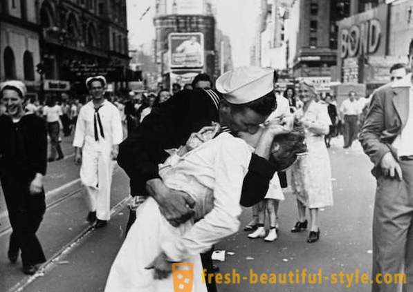 Верска пољубац заробљени на фотографског филма