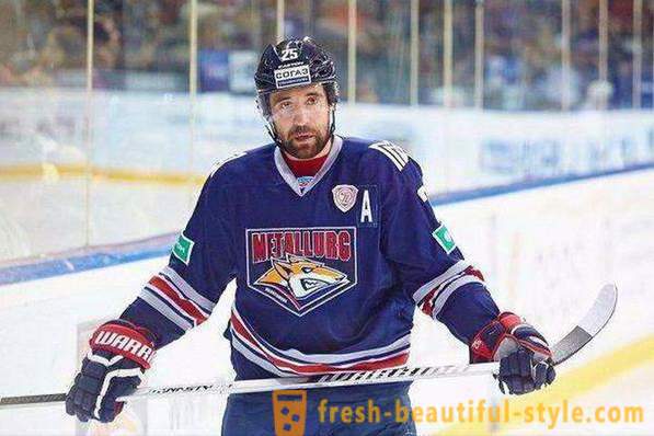 Данис Зарипов - успешна Руски хокејаш