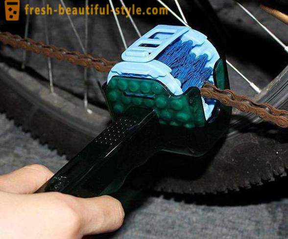 Како подмазати бицикл ланац код куће? Што боље подмазује ланац бицикла у зимском периоду после зиме?