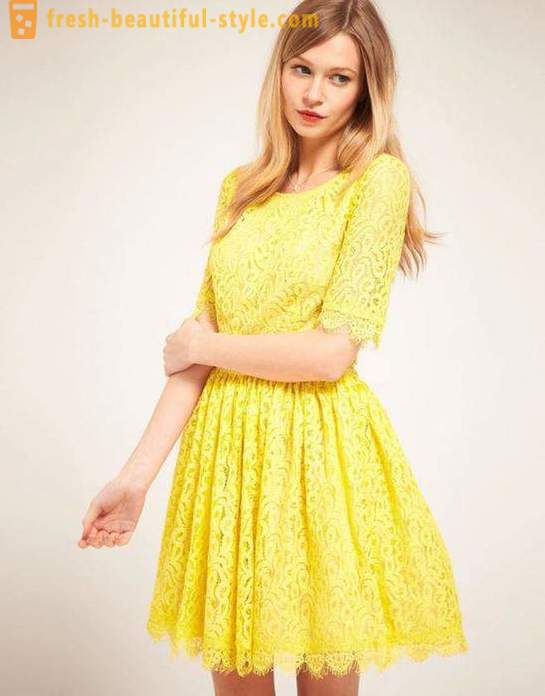 Жута хаљина: опције за пролеће и лето