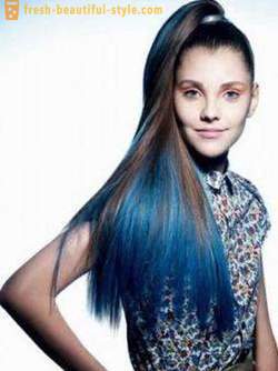 Плава боја косе: како да се постигне стварно дивну боју?